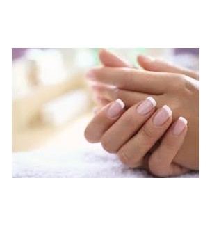 Pose de vernis semi-permanent French
